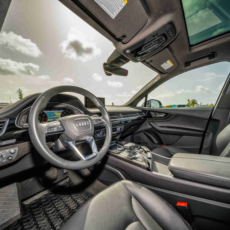 Audi Q7 3.0T Premium Quattro - ZEUS XI - Vehicles